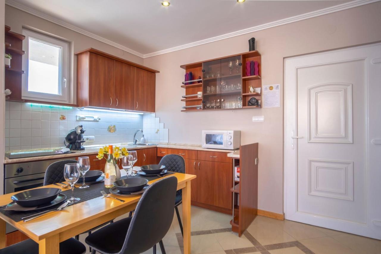 Myflat Belvedere Apartment Siofok Ngoại thất bức ảnh