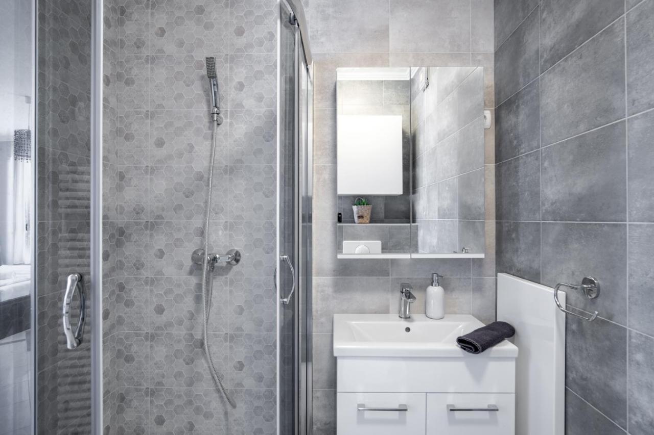 Myflat Belvedere Apartment Siofok Ngoại thất bức ảnh